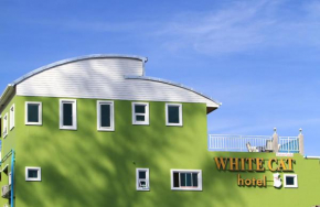White Cat Hotel